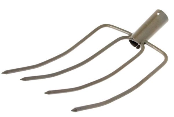 Вилы навозные 4-рогие сварные с черенком*