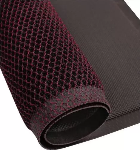 Коврик напольный Mesh Mat 60х90 красно-черный